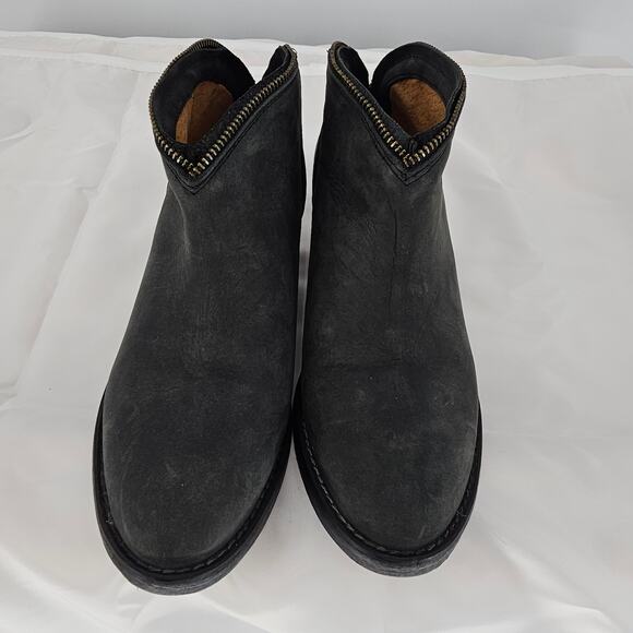 Very Volatile Gray Suede Leather Western Boho Block Heel Zip Ankle Booties 8.5 - Picture 5 of 13